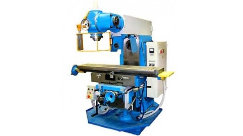 Широкоуниверсальный фрезерный станок 6К82Ш