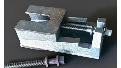 Клиновая опора