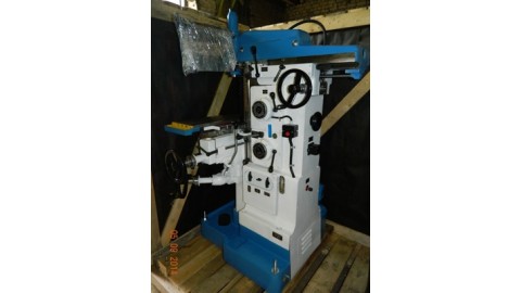 Фрезерный станок CФ676 широкоуниверсальный инструментальный