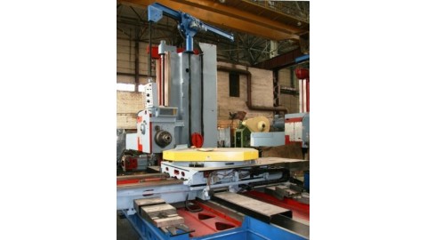 Горизонтально-расточный станок 2Н637Ф11